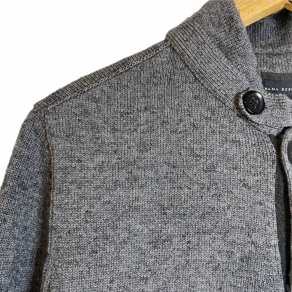 Banana Republic Gray Cotton Knit Sweater Jacket Cardigan Pockets Medium M - Picture 7 of 16